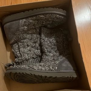 Ugg Isla Knit Lace Back Boot